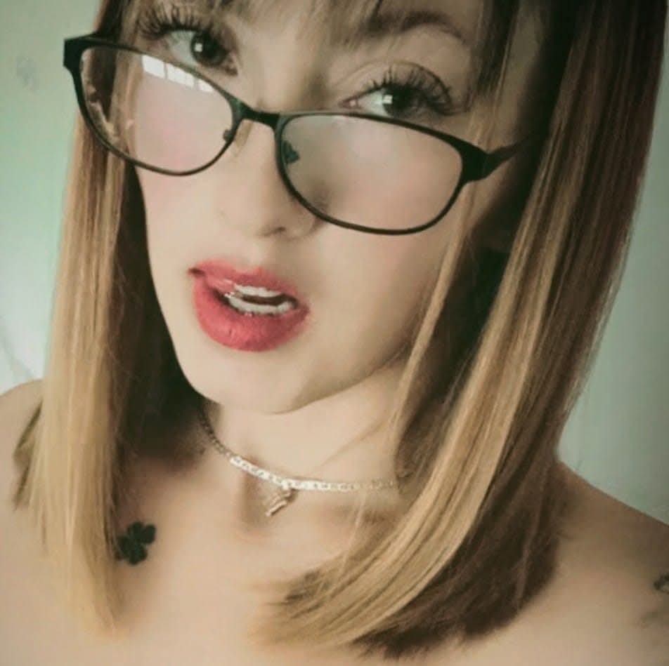1melaniifoxxx1 Avatar