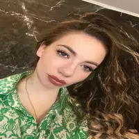 alexisrayri profile