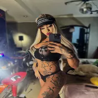 alinetatoohot profile