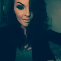 amandahugandkiss303 profile