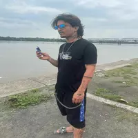 andresbigger profile