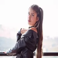 annie-e profile