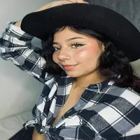 annie-russel profile