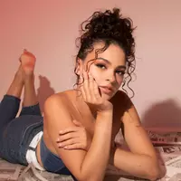 aprilrhodes profile