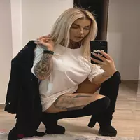 azaleeaxx profile