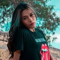 camila-moon profile