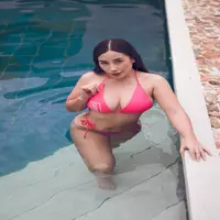 chelsiievega profile