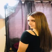 chloe-bass profile