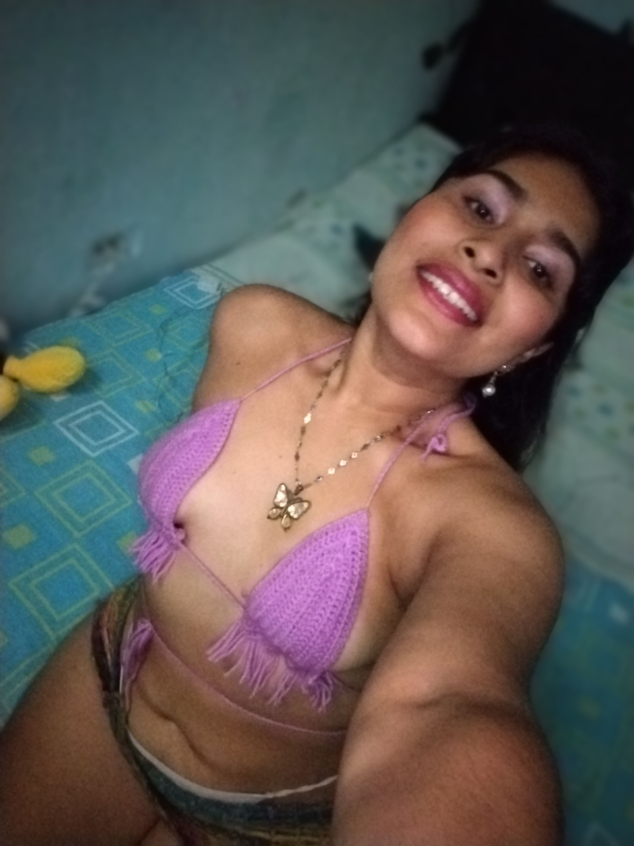 Curvylatina4u Avatar