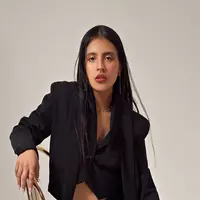 elena-salvatore profile