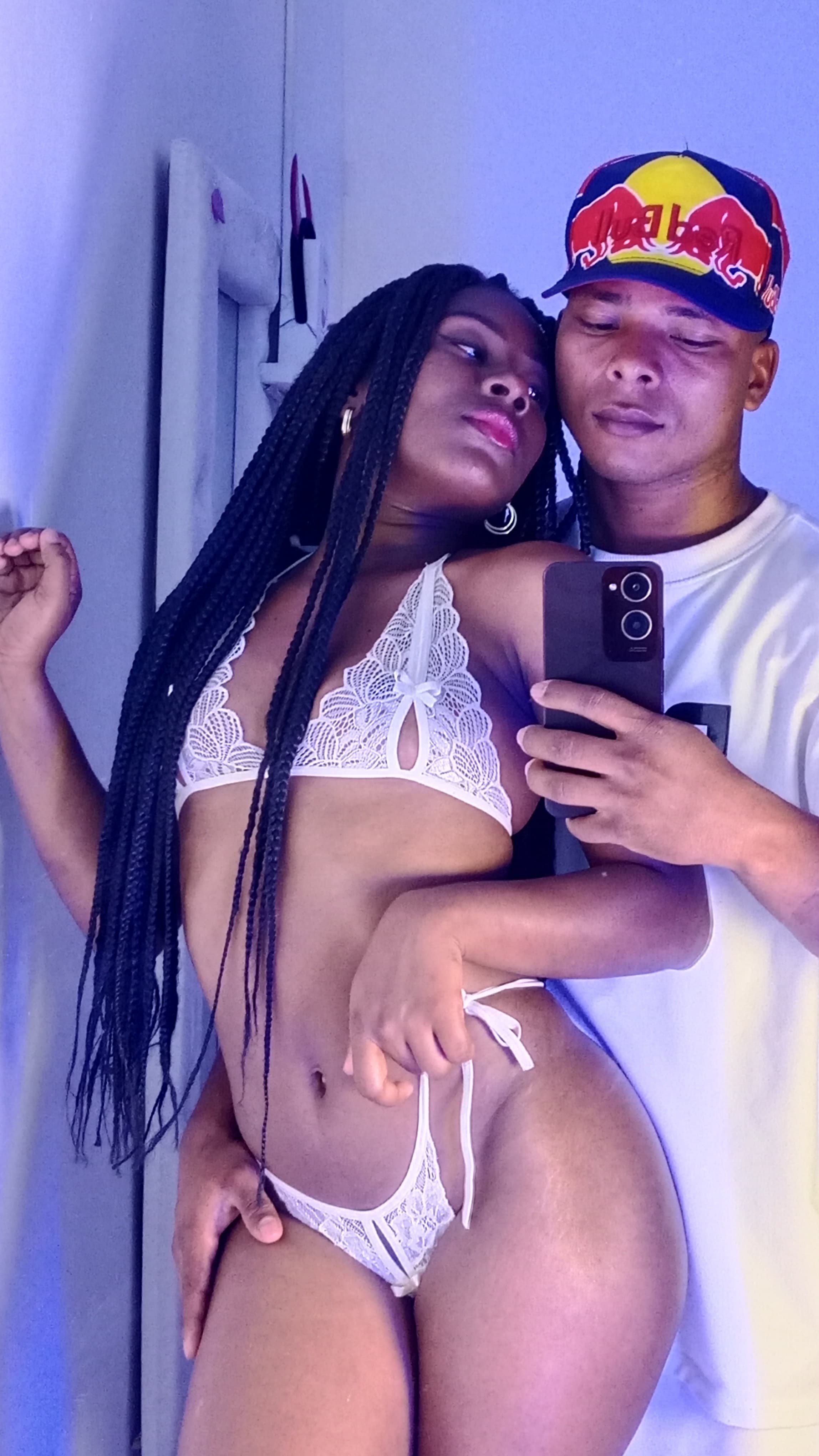 exoticcouple69 Avatar