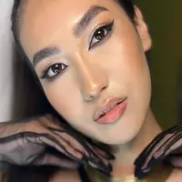 flirty-aura profile
