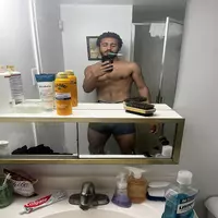 guccitieup profile