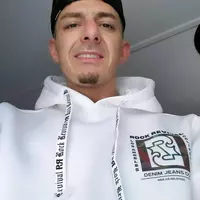 hollowaylevi87 profile