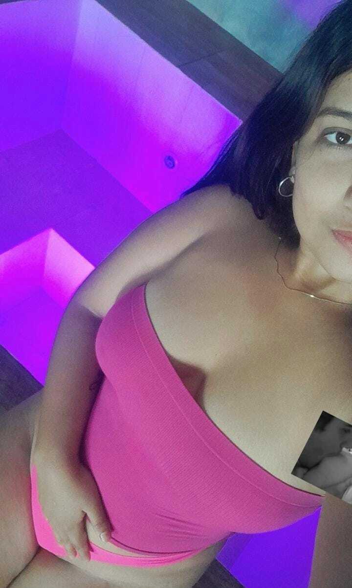 Hotties-Couple Avatar