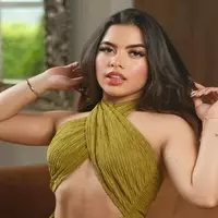 isabella-fox1 profile