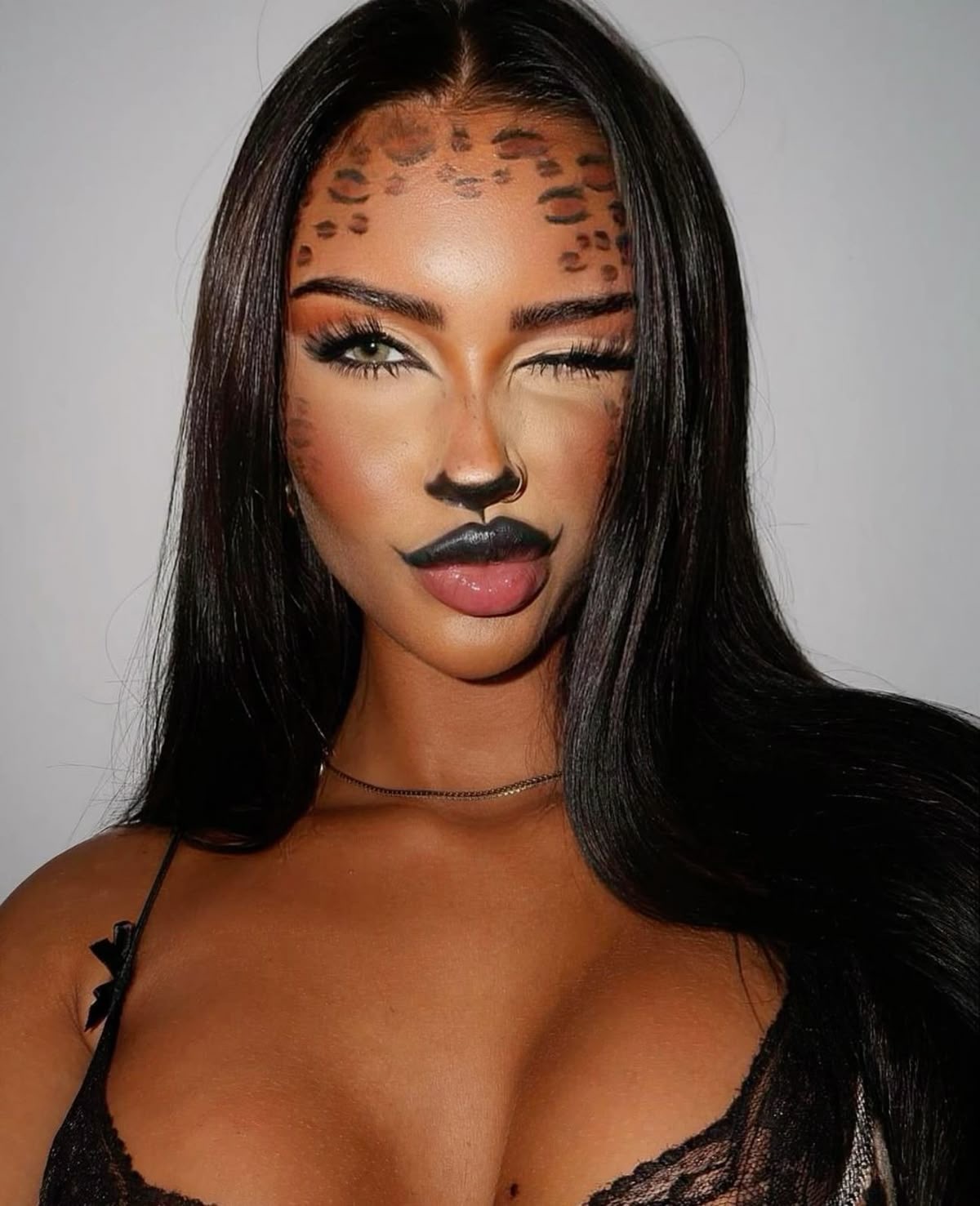 Masked Desiree Avatar