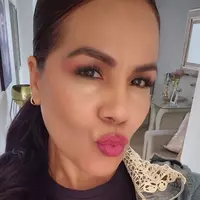 Sex cams model avatar pic - karla-bruni