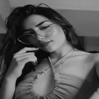 karol-yessenia profile