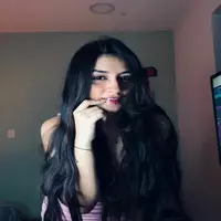 karol-yessenia profile
