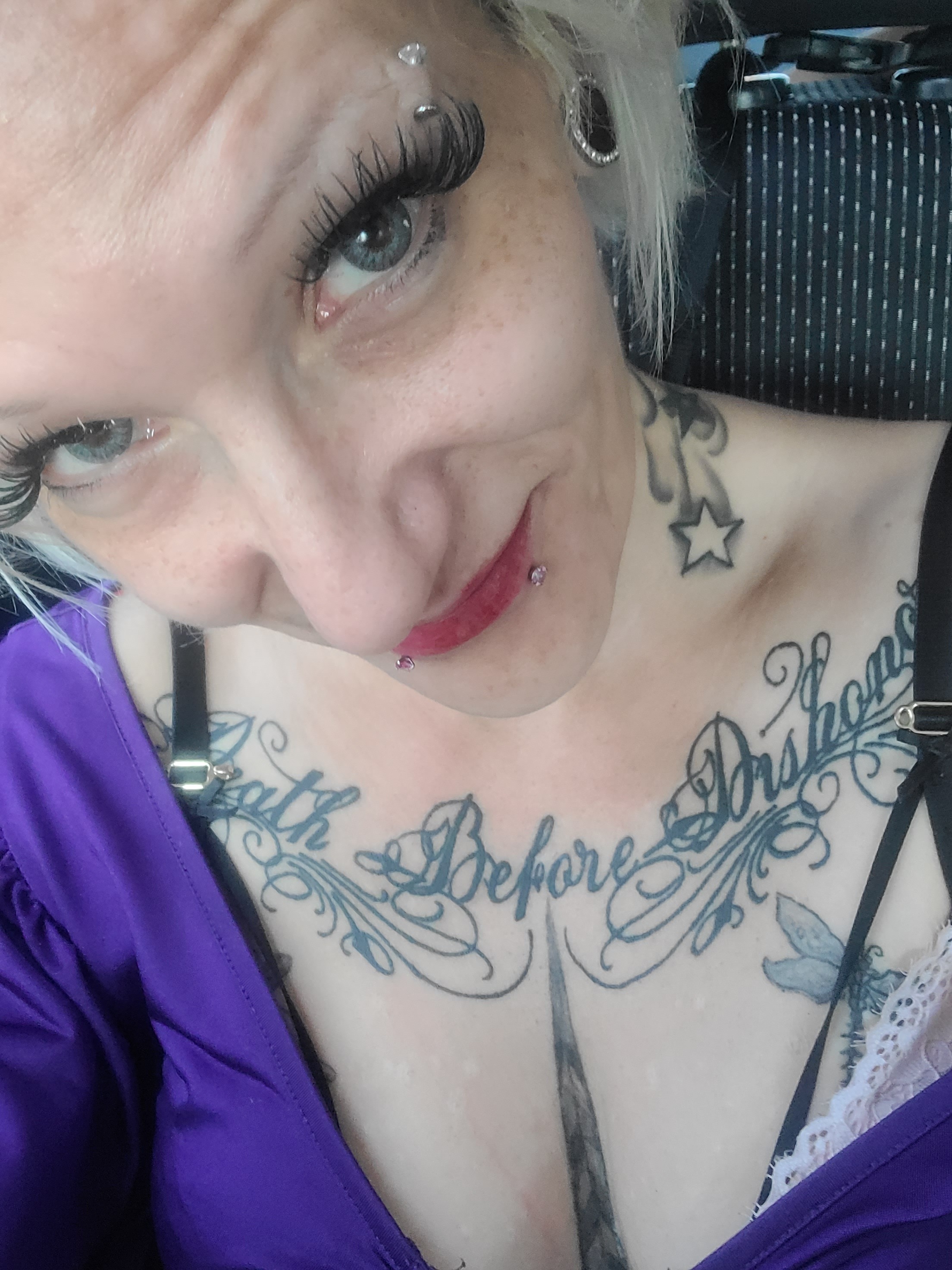 Kitten-Grip-6669 Avatar