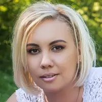 korinna profile