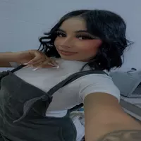 lara-saenz profile