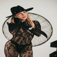 Sex cams model avatar pic - laurencarterr