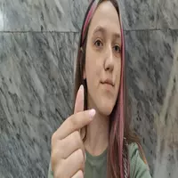 leenameginnes profile