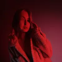lilly-cole profile