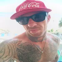 lilwhitefuc profile