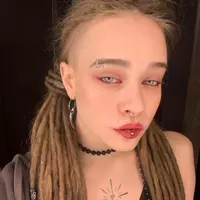 Sex cams model avatar pic - lorireedd
