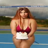 lucia-jhones1 profile
