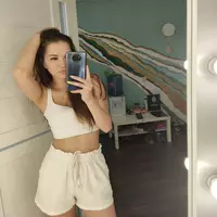 madeline-jones profile