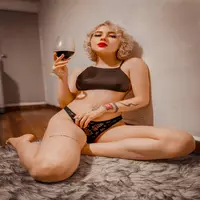 martinafox profile
