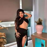 mialaurence profile