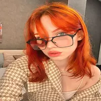 molly-rouge profile