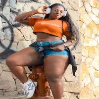 naomiking profile