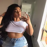 nicolle-guzman profile