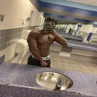nigerianslegdehammer profile