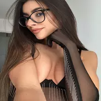 onlyglasseson profile