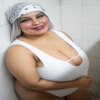 orianaa69 profile