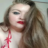 queensamii7 profile