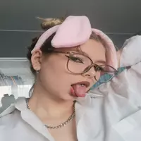 quennabready profile