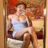 qweensiren profile