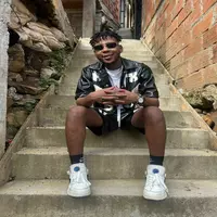 Sex cams model avatar pic - santhi-lee