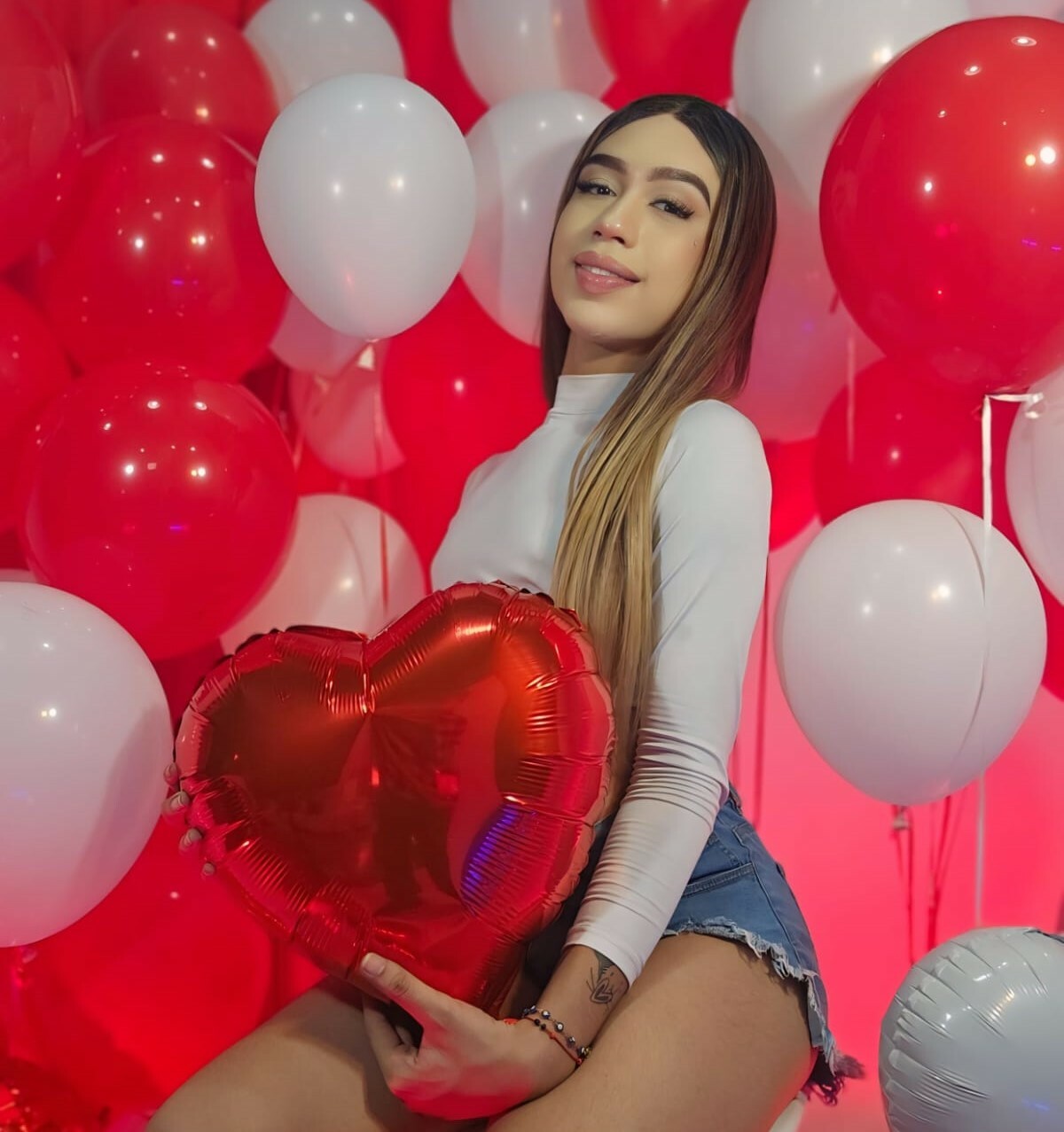 Sarahh-Sophia Avatar