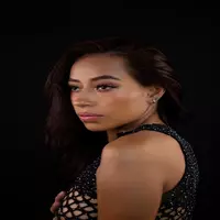 scarlet-03 profile