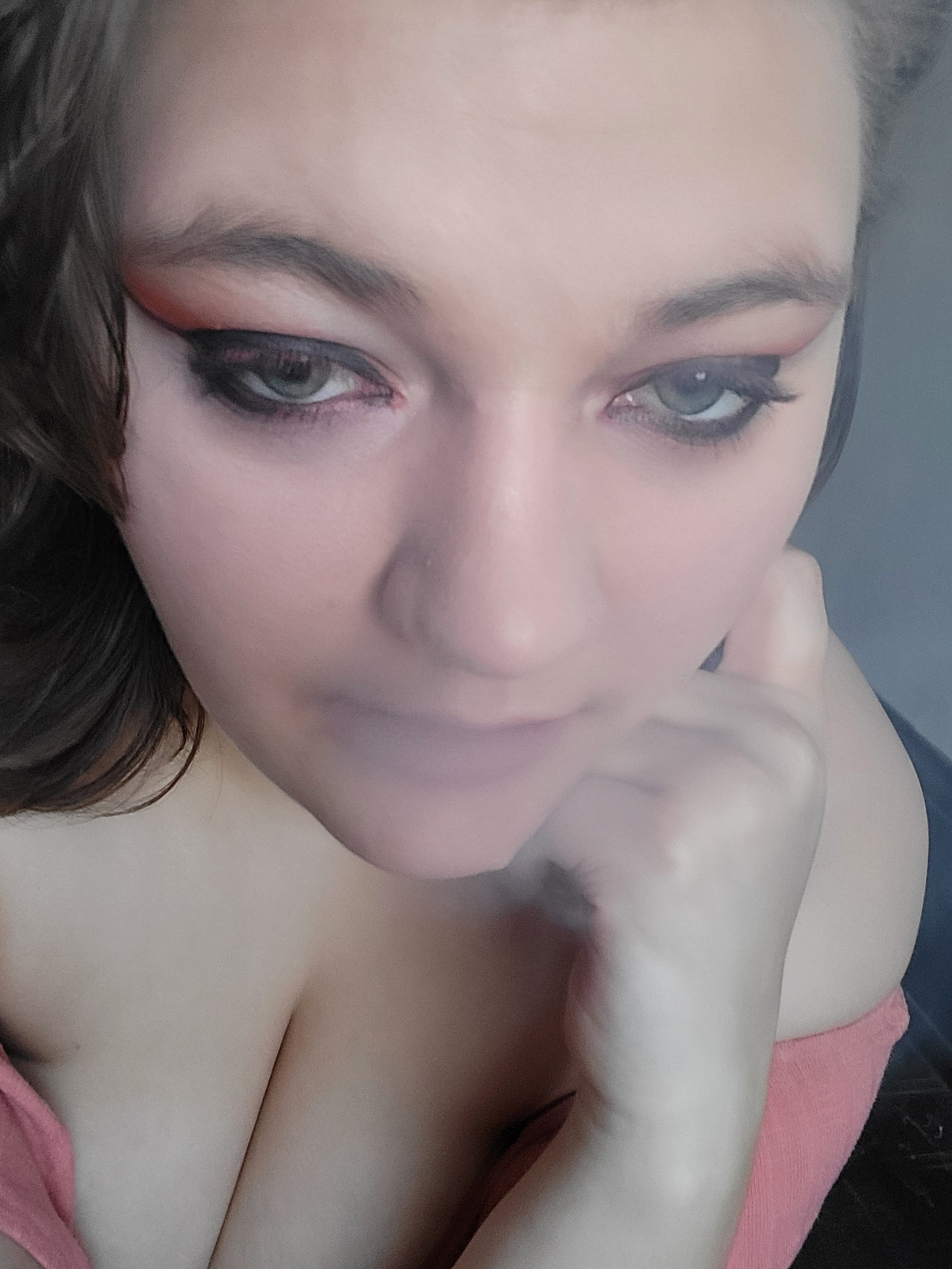 sexy-milf-curves97 Avatar