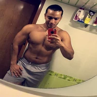 sexyarabguy profile